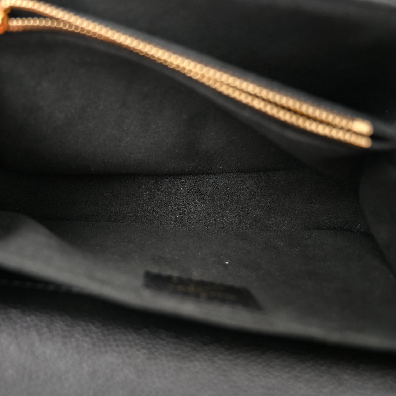 Louis Vuitton Empreinte Pochette Metis East West Black 5 of 10