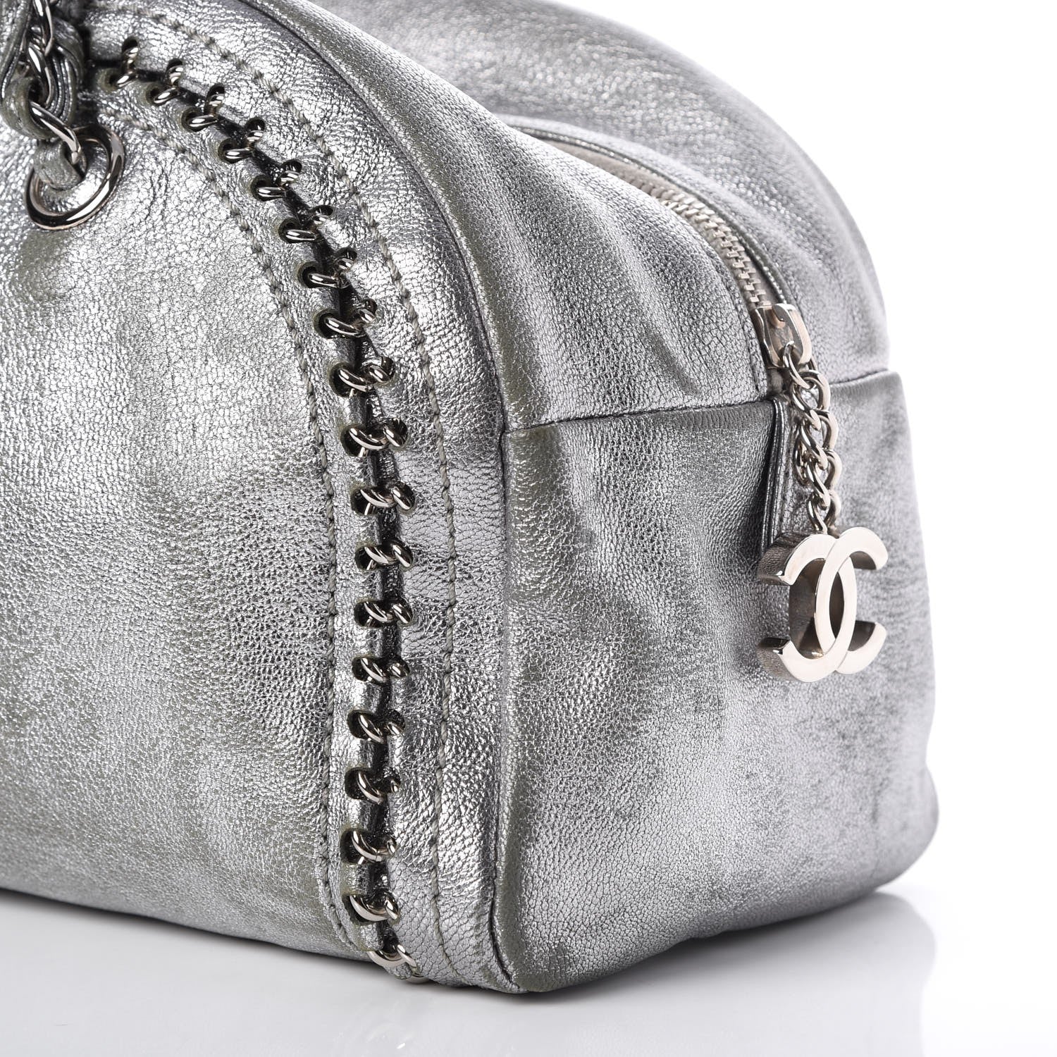 Chanel Metallic Goatskin Medium Luxe Ligne Bowler Tote Silver 22 of 23