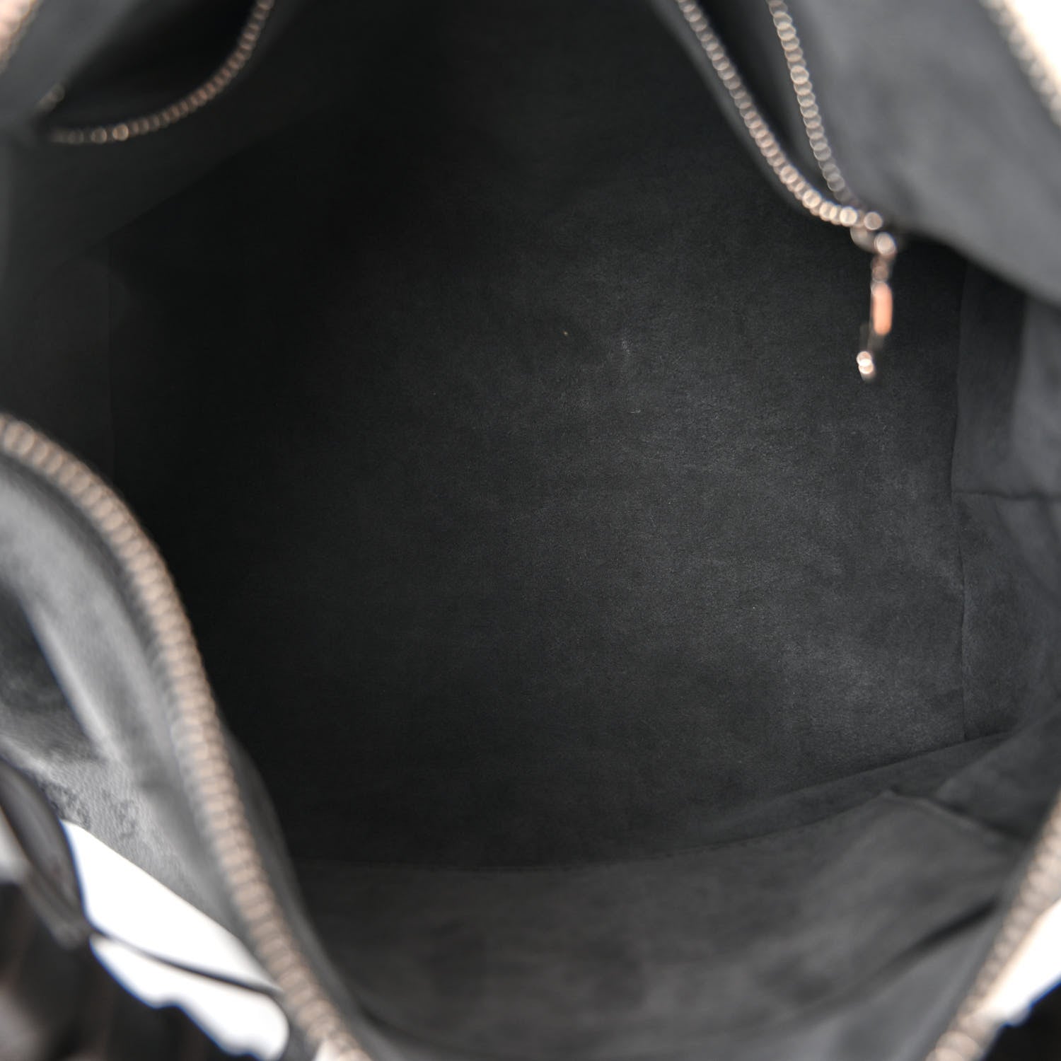 Louis Vuitton Mahina Beaubourg Hobo MM Black 5 of 9