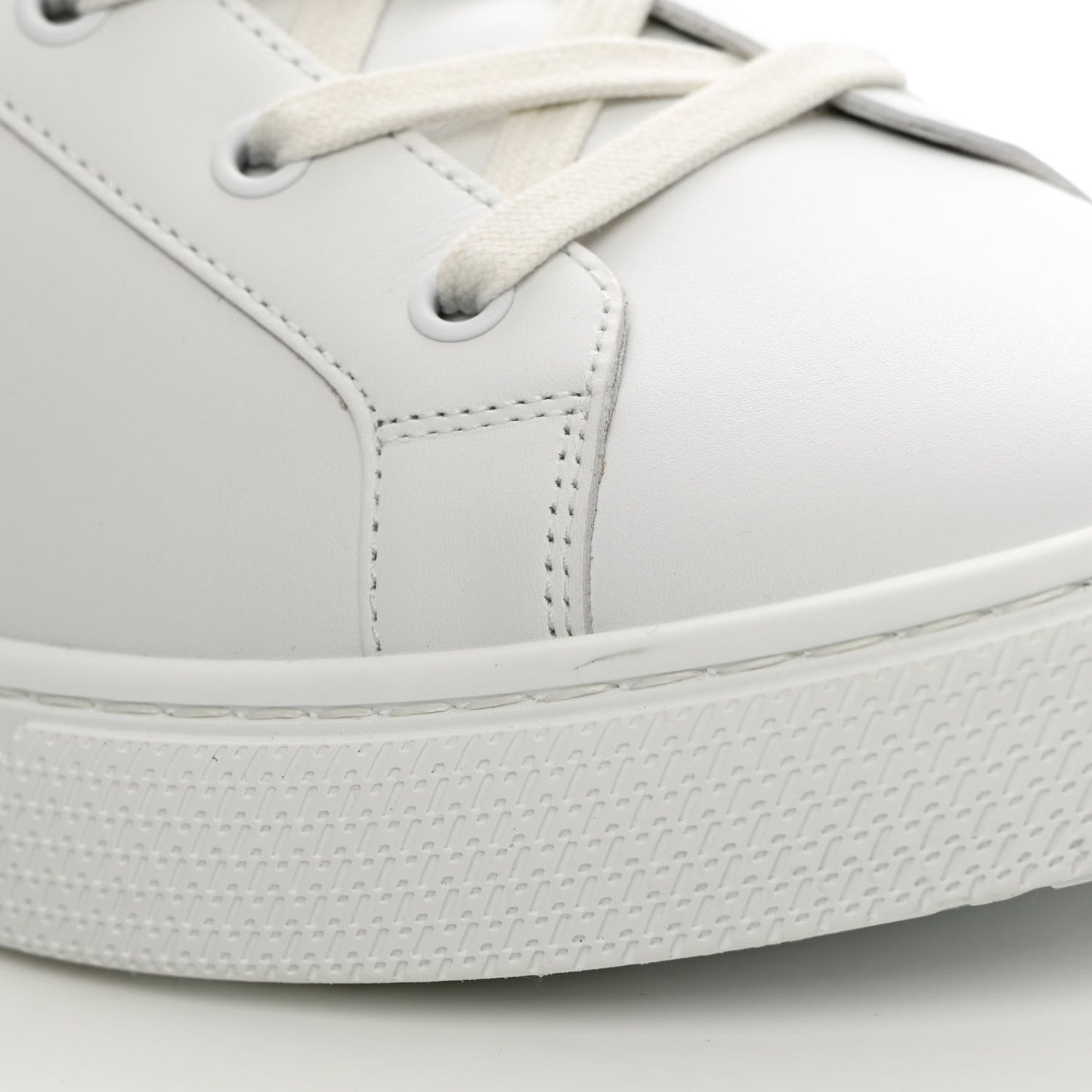 Calfskin Mens Daydream Sneakers 42 White