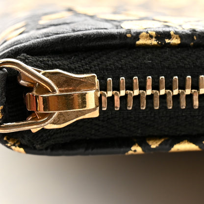 Chanel Calfskin Crocodile Embossed Graffiti 2.55 Large Cocodile Reissue Cosmetic Case Black Gold 10 of 11
