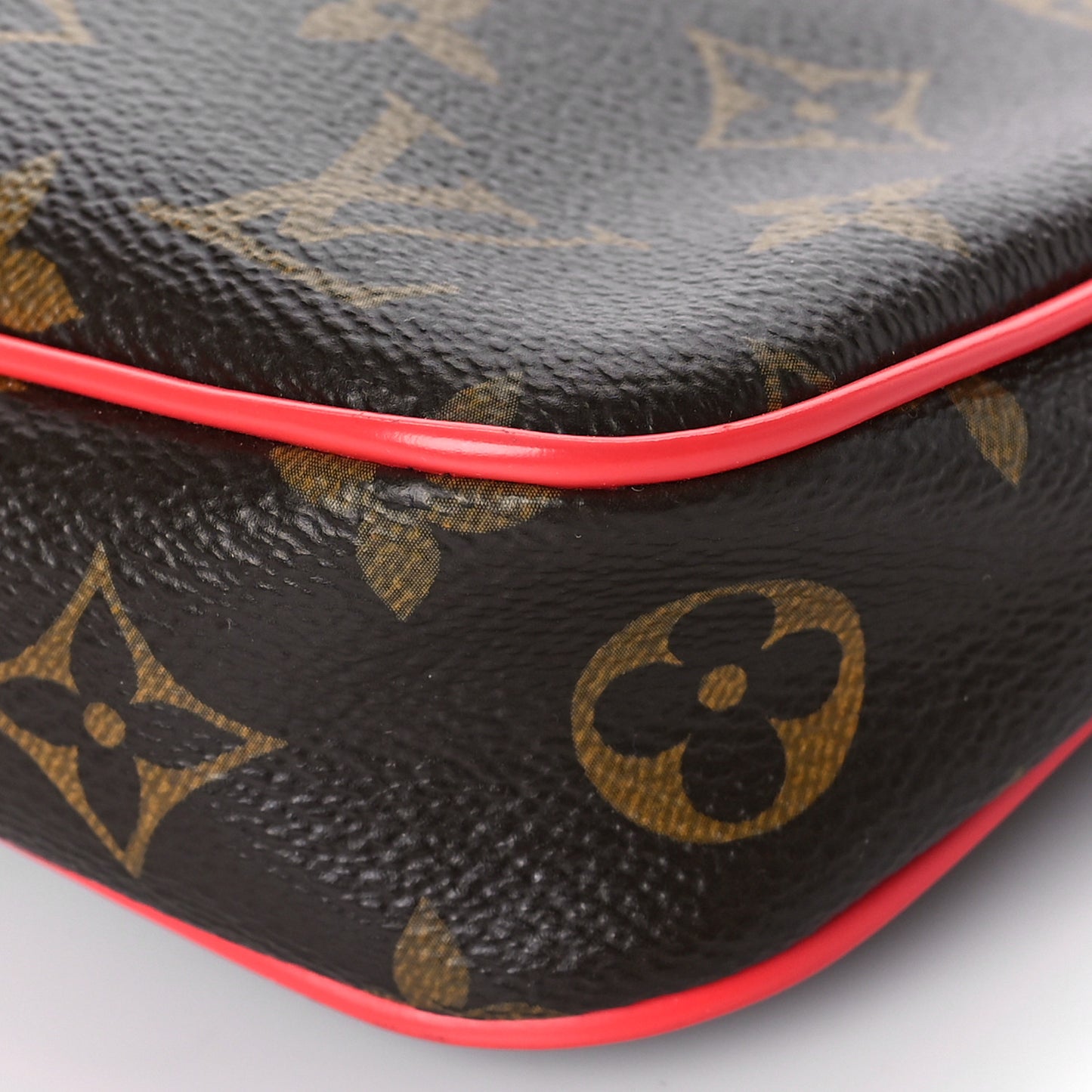Monogram Totem Pochette Accessories Flamingo