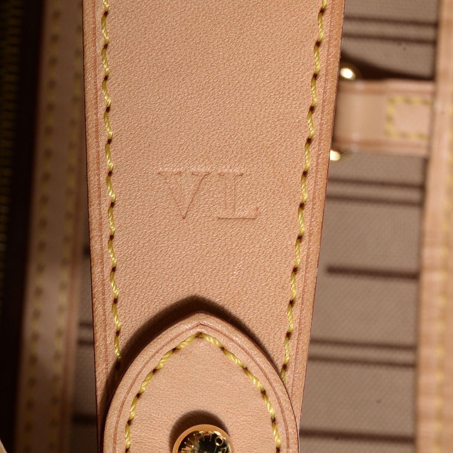 Louis Vuitton Monogram Delightful MM 8 of 9