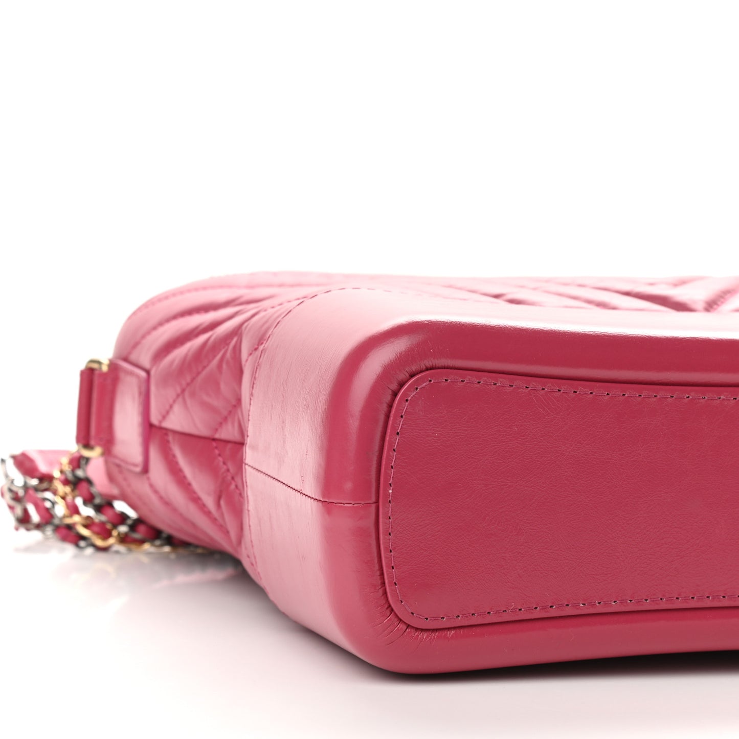 Aged Calfskin Chevron Quilted Medium Gabrielle Hobo Dark Pink