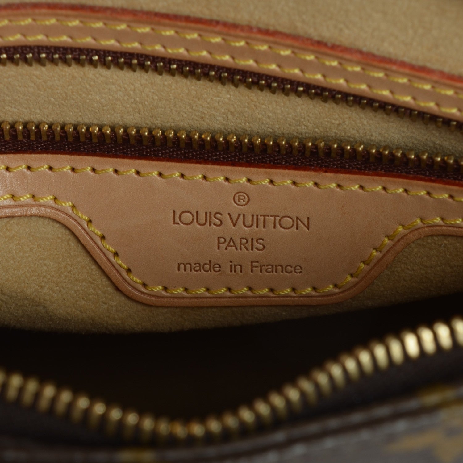 Louis Vuitton Monogram Looping MM 7 of 10