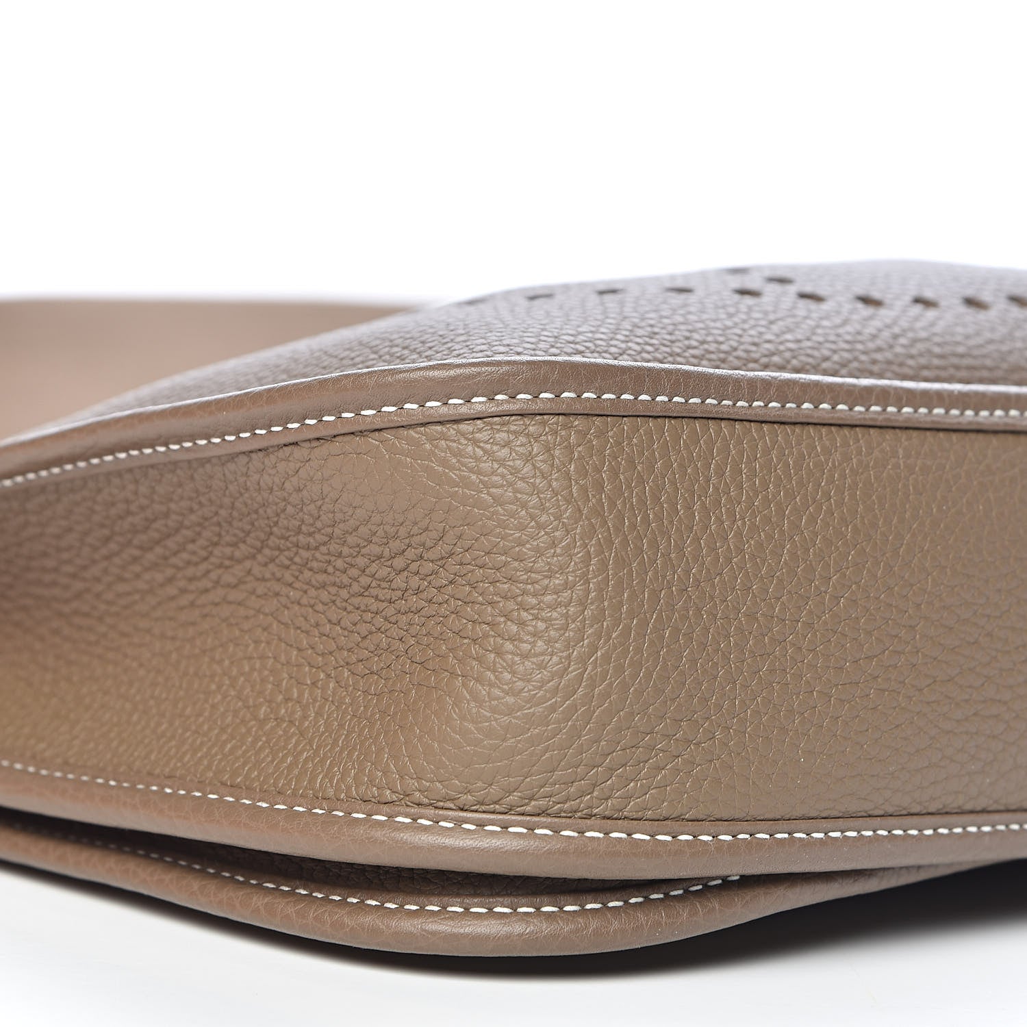 Hermes Taurillon Clemence Evelyne III PM Etoupe 9 of 12