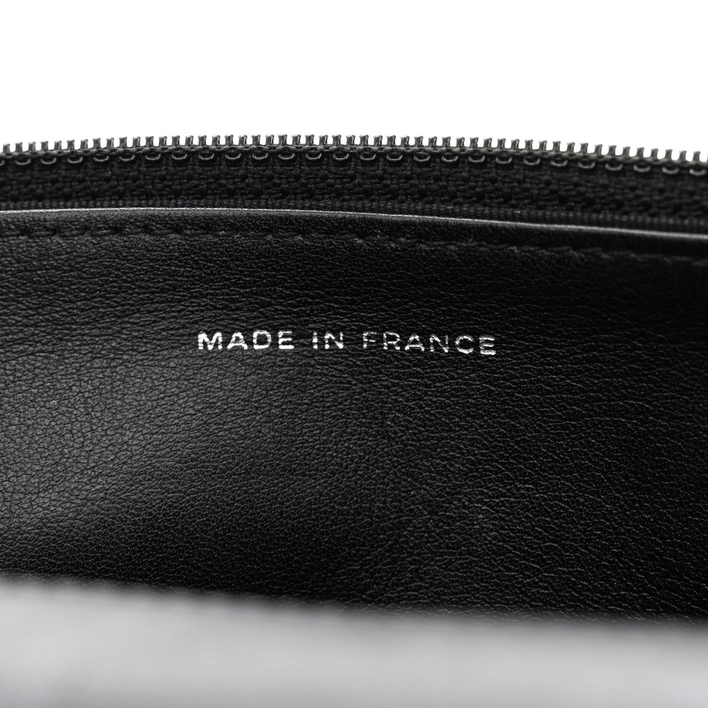 Patent Quilted Wallet On Chain WOC Black
