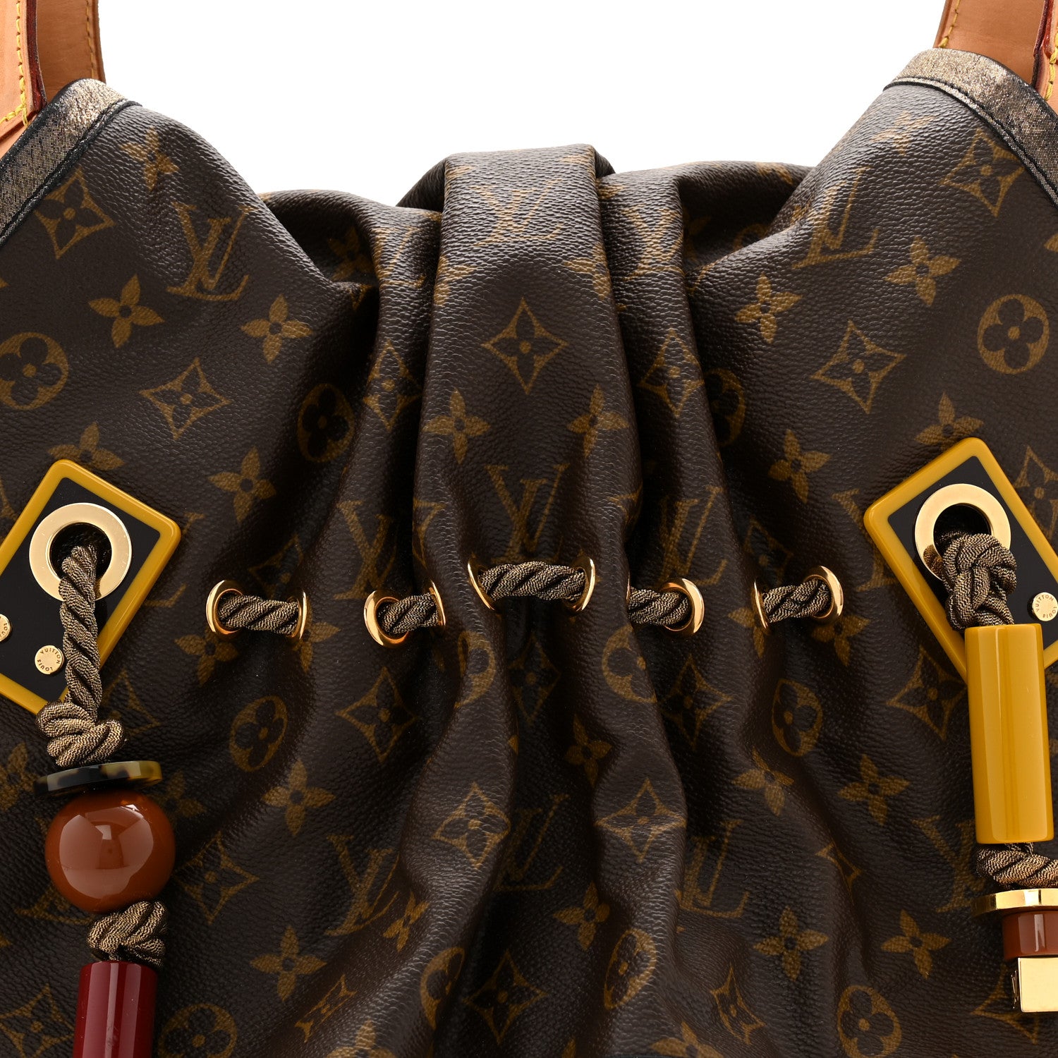 Louis Vuitton Monogram Kalahari GM 7 of 9
