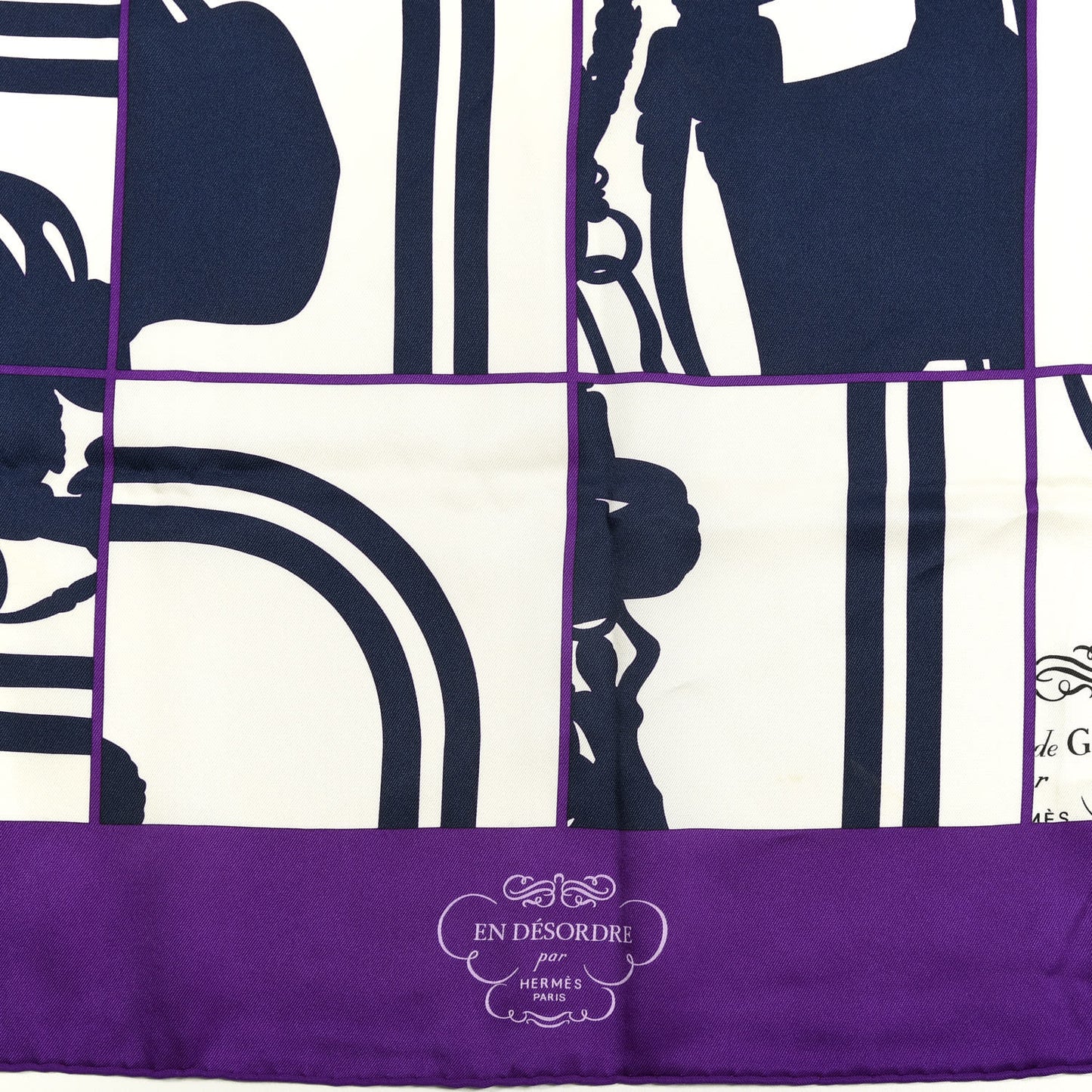 Silk Brides de Gala En Desordre Scarf 70