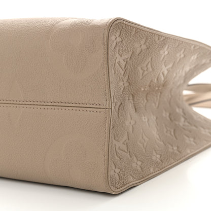 Louis Vuitton Empreinte Monogram Giant Onthego MM  Tourterelle 9 of 10