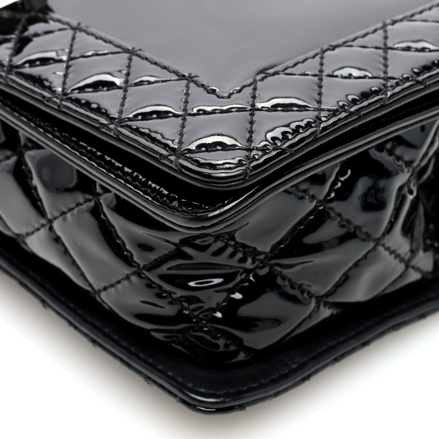 Chanel Patent New Medium Boy Reverso Flap Black 10 of 10