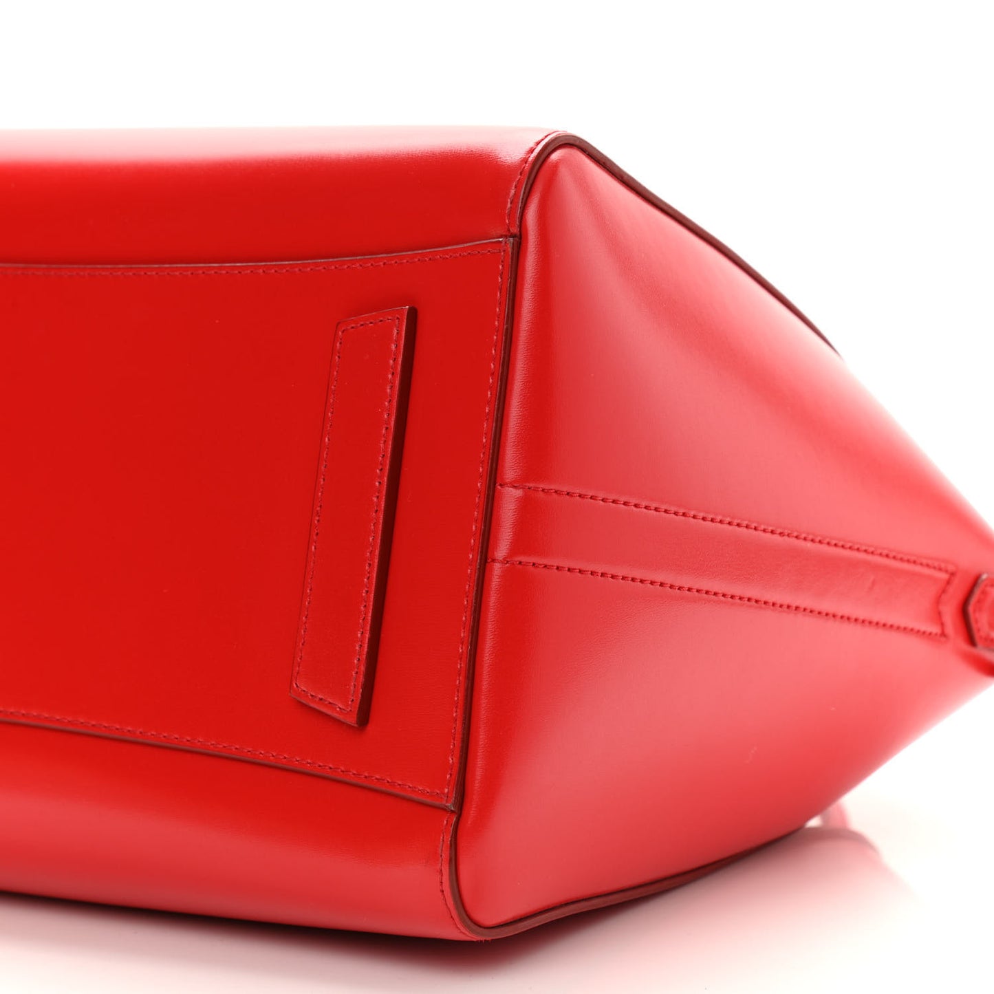 Shiny Lord Calfskin Medium Antigona Medium Red