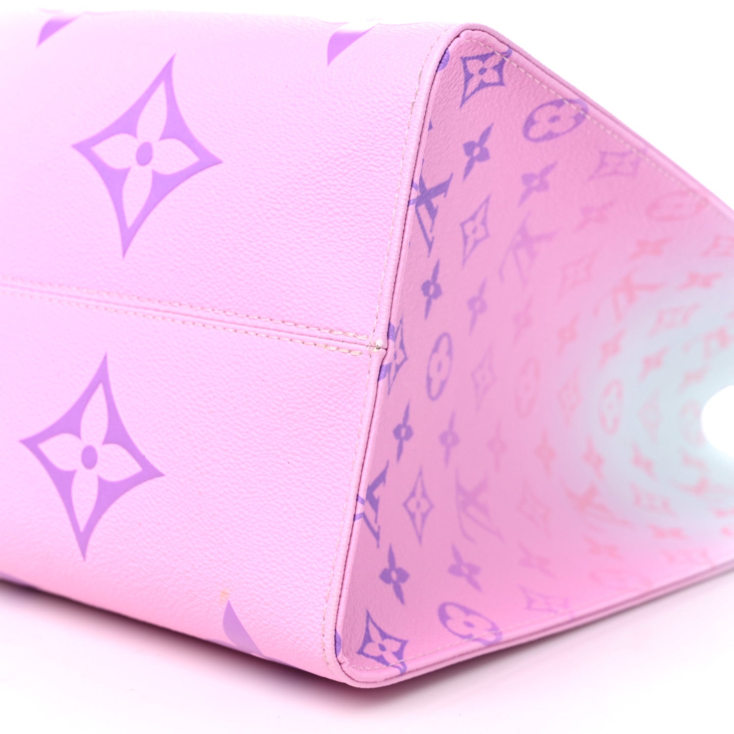 Louis Vuitton Monogram Giant Spring In The City Onthego GM Sunrise Pastel 8 of 9
