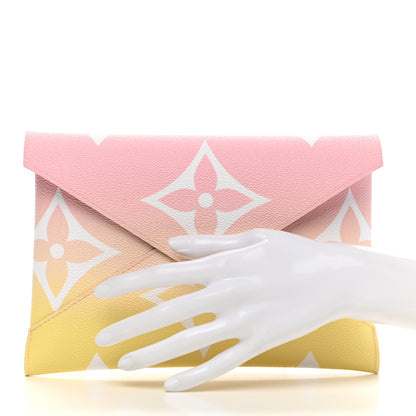Louis Vuitton Monogram Giant By The Pool Kirigami Pochette Set 2 of 6