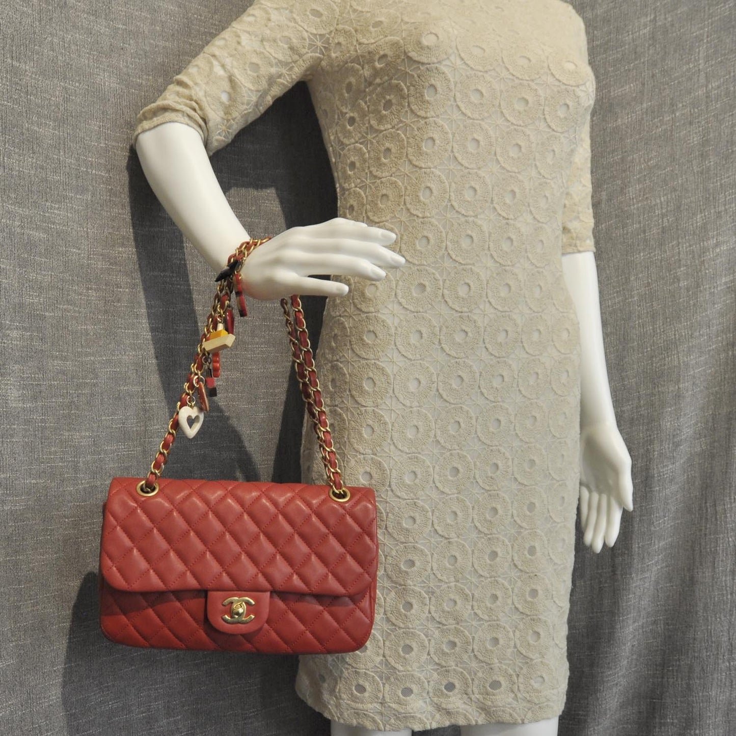 Lambskin Quilted Cruise Charm Medium Flap Red