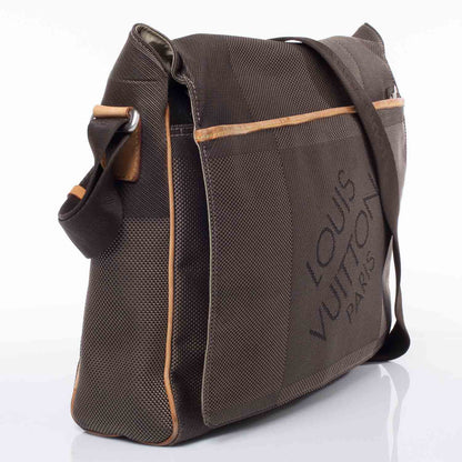 Louis Vuitton Damier Geant Messenger Bag Terre 3 of 8