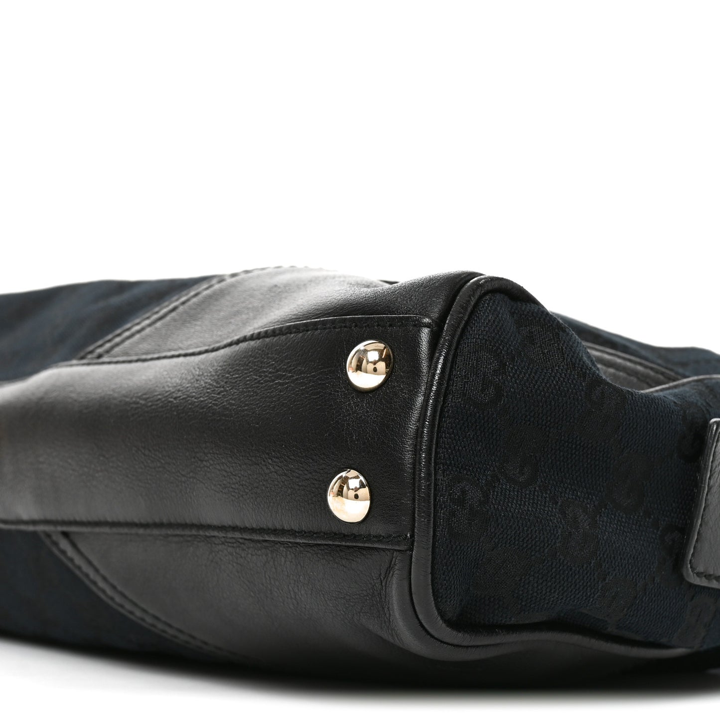 Monogram Medium New Britt Boston Black