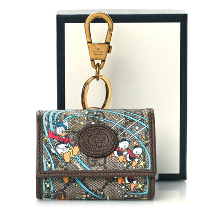 Gucci X DISNEY GG Supreme Monogram Donald Duck Interlocking G Key Pouch Beige Multicolor New Acero 9 of 9