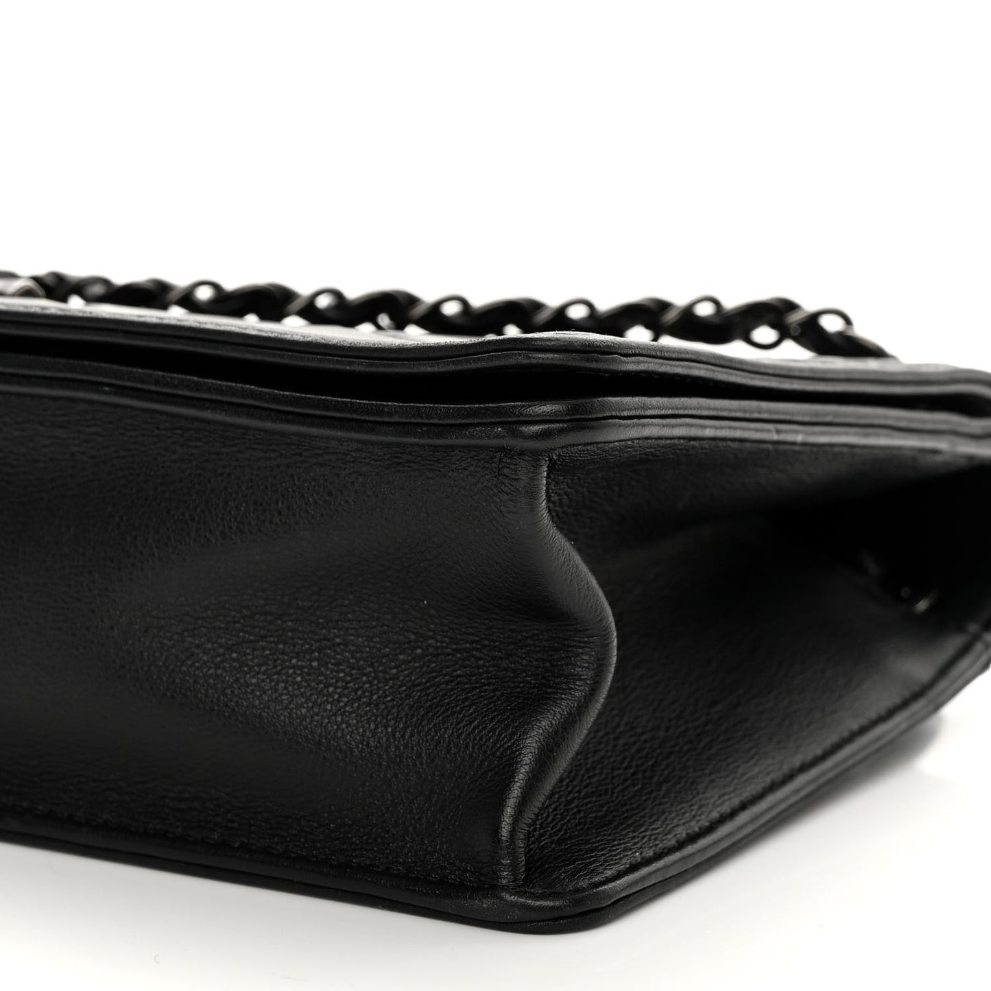 Calfskin Small Propeller Flap Black
