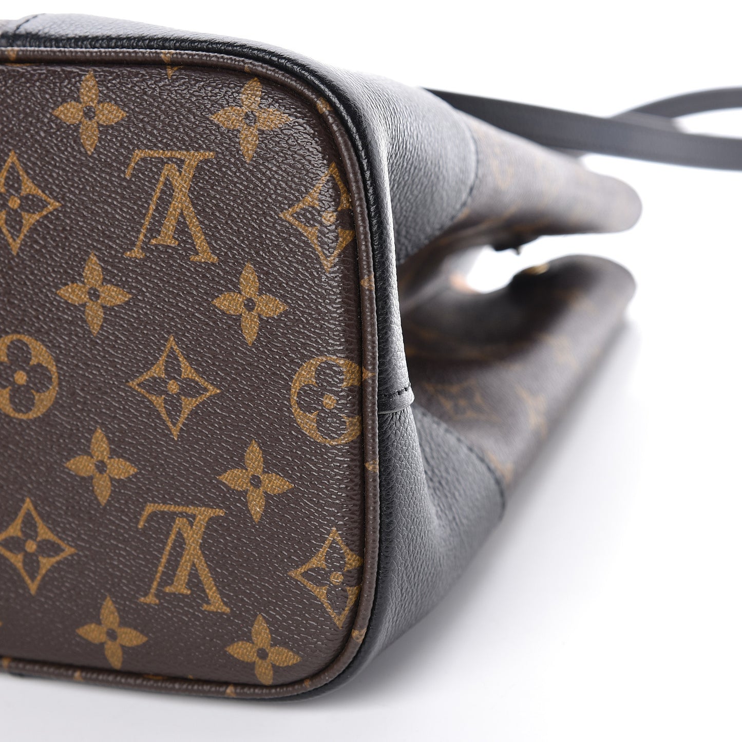 Monogram Flandrin Black