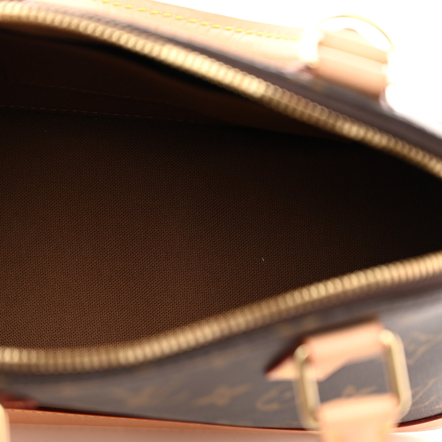 Monogram Alma BB