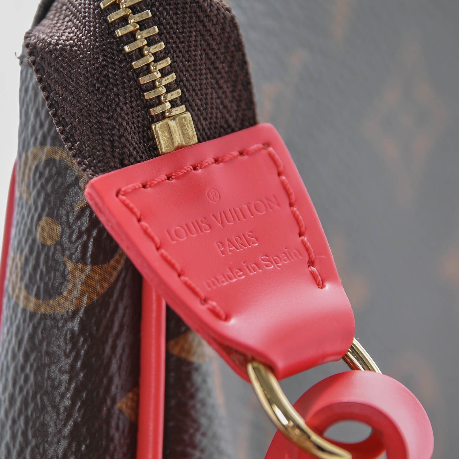 Louis Vuitton Monogram Totem Pochette Accessories Flamingo 6 of 6