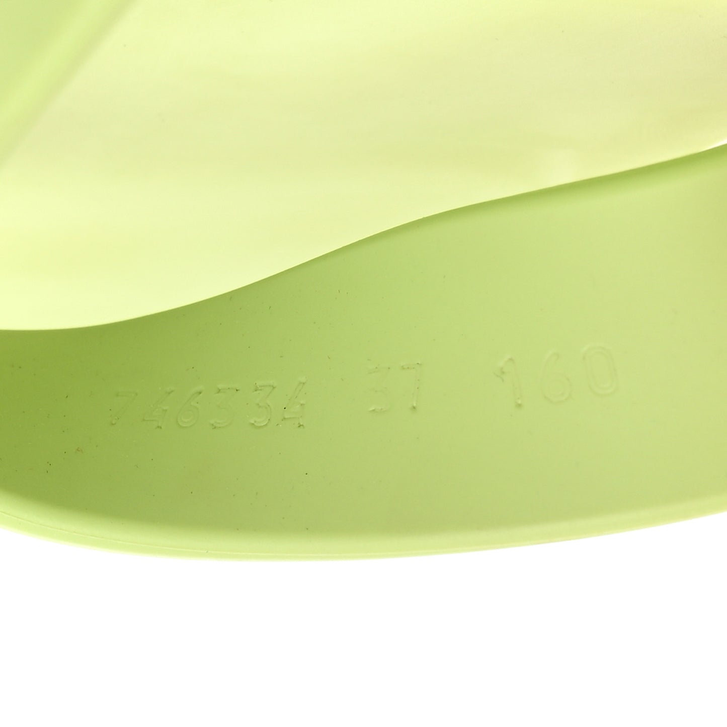 Rubber Chevron Logo Embossed Womens Thong Platform Sandals 41 Light Green