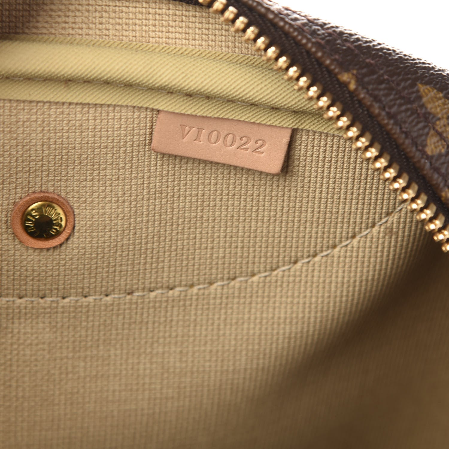 Louis Vuitton Monogram Evasion Sports Bag 6 of 12