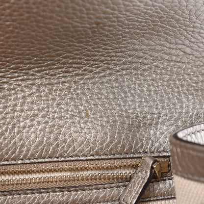 Gucci Metallic Pebbled Calfskin Medium Soho Clutch Golden Beige 12 of 17