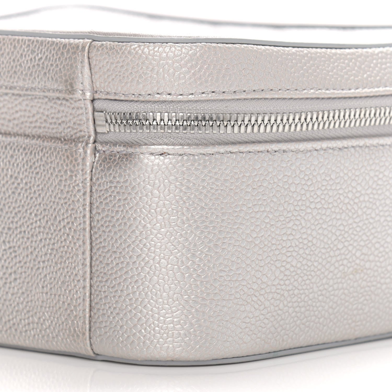 Chanel Metallic Caviar Quilted Large CC Filigree Vanity Case Silver 16 of 23