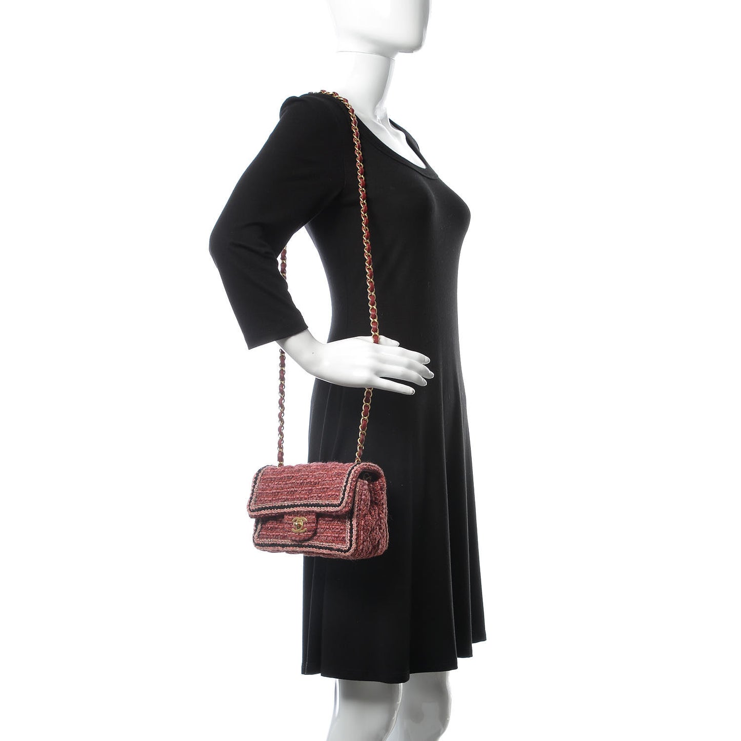 Crochet Embroidered Mini Rectangular Flap Red