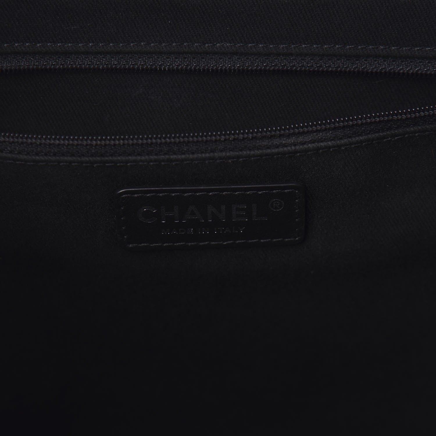 Chanel Grained Calfskin Large Coco Eyelets Shopping Tote Black 8 of 11