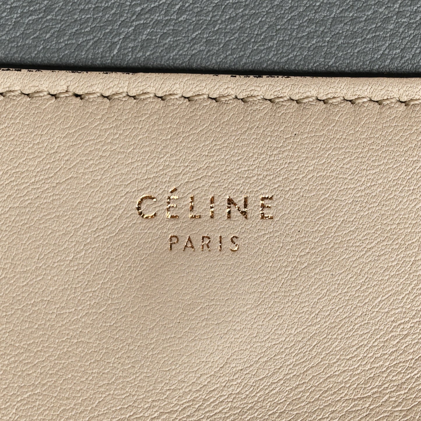 Shiny Smooth Calfskin Medium Frame Shoulder Bag Grege Storm