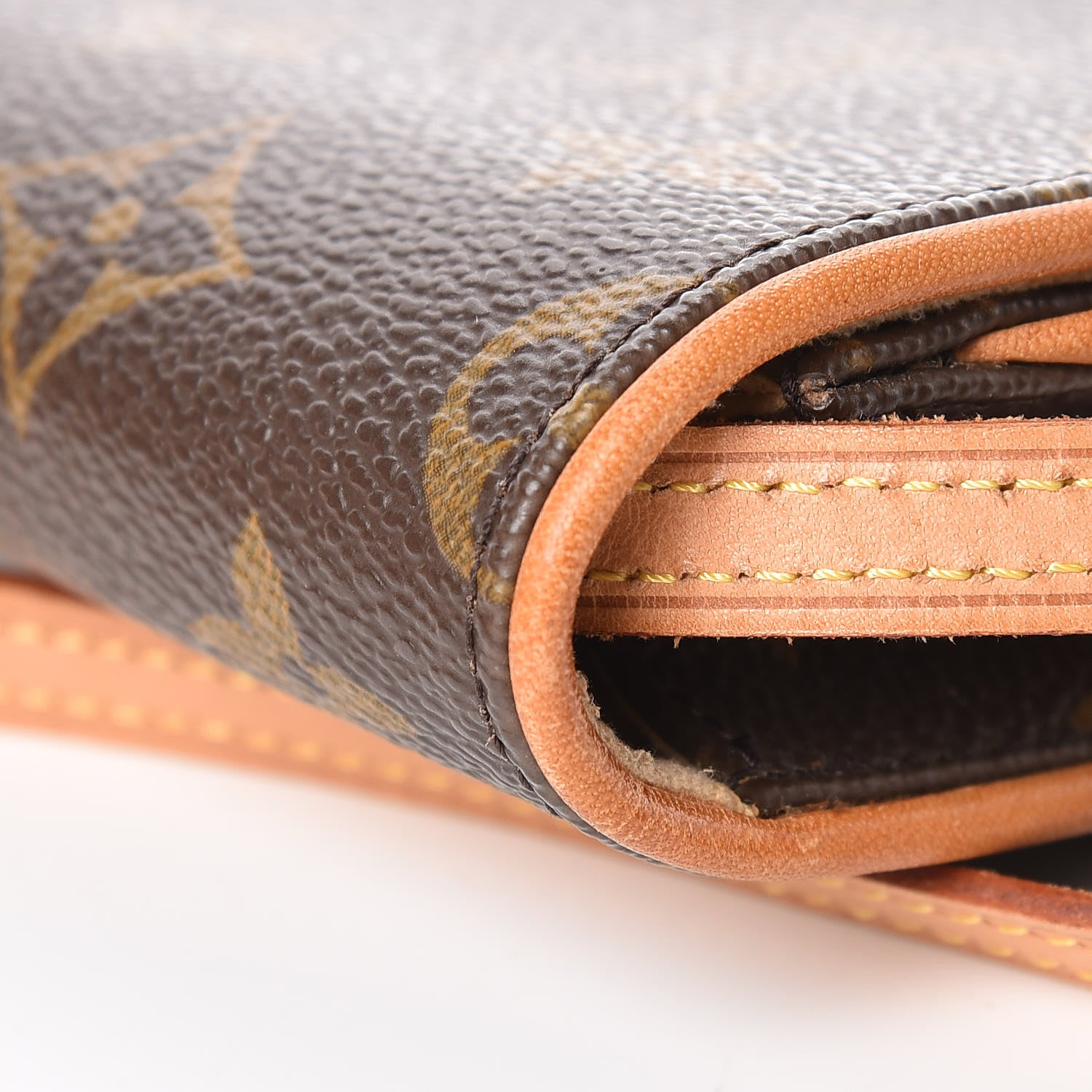 Louis Vuitton Monogram Pochette Twin GM 15 of 15