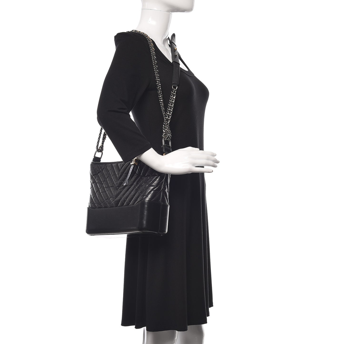 Aged Calfskin Chevron Quilted Medium Gabrielle Hobo Black