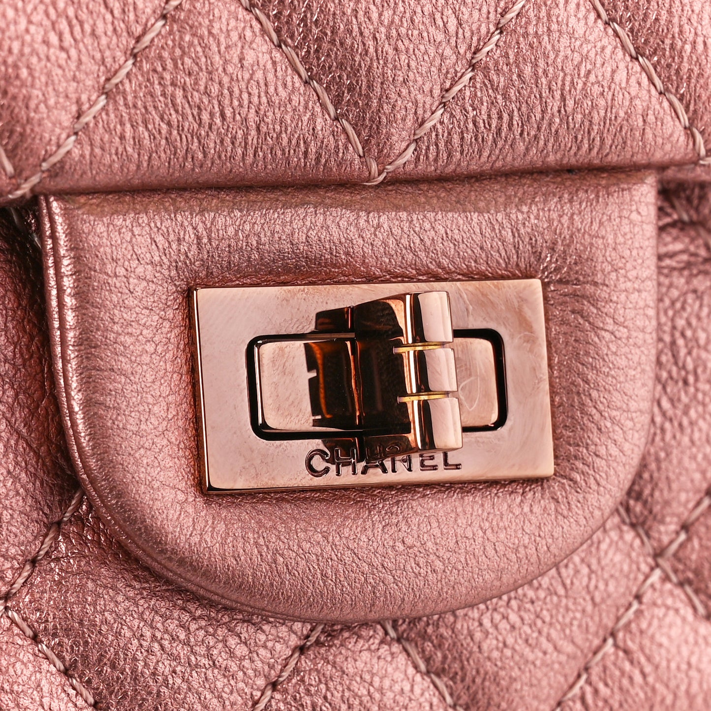 Metallic Grained Calfskin Quilted 2.55 Reissue Mini Flap Copper Pink