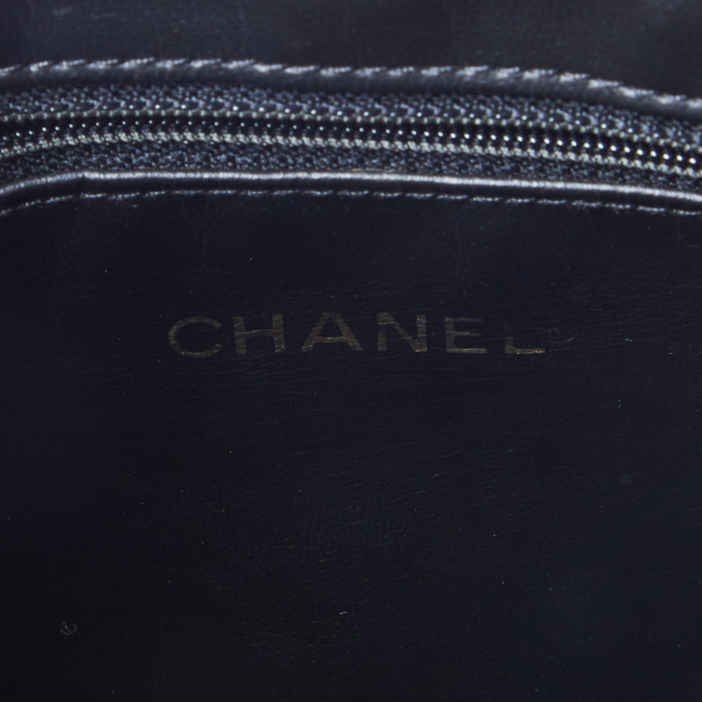 Caviar CC Shoulder Bag Black