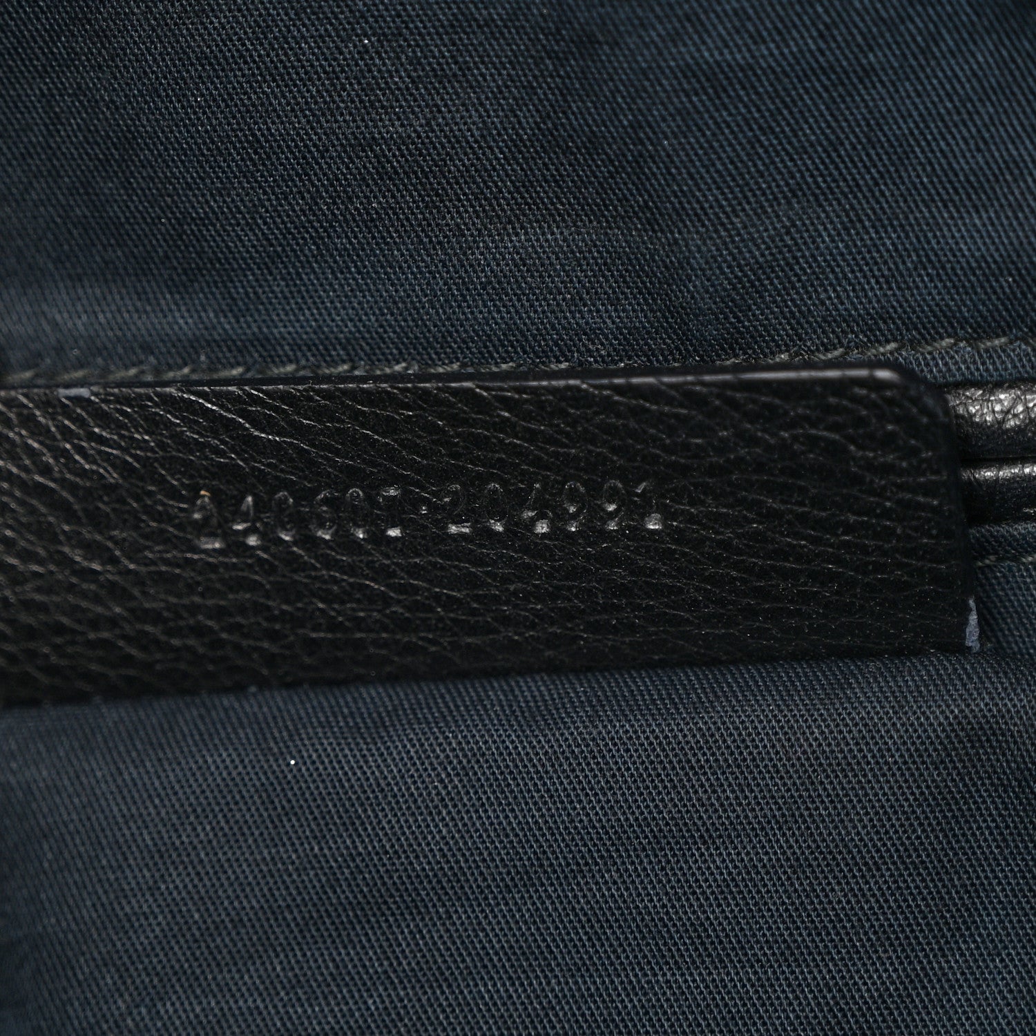 Alexander McQueen Calfskin Skull Embossed De Manta Clutch Black 8 of 10