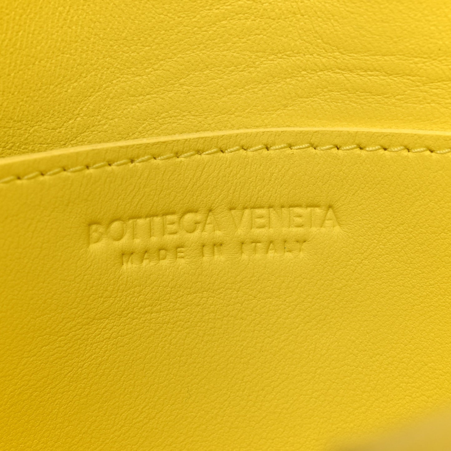 Lambskin Maxi Intrecciato Small Cassette Crossbody Bag Lemonade