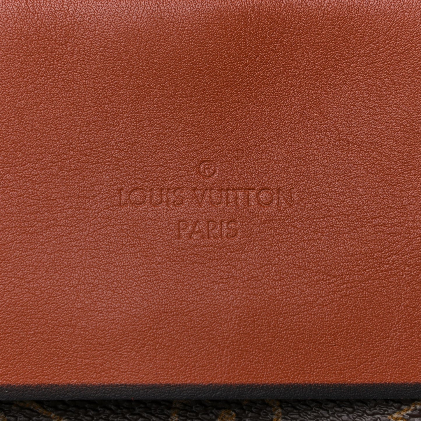 Monogram Tuileries Besace Caramel Rouge