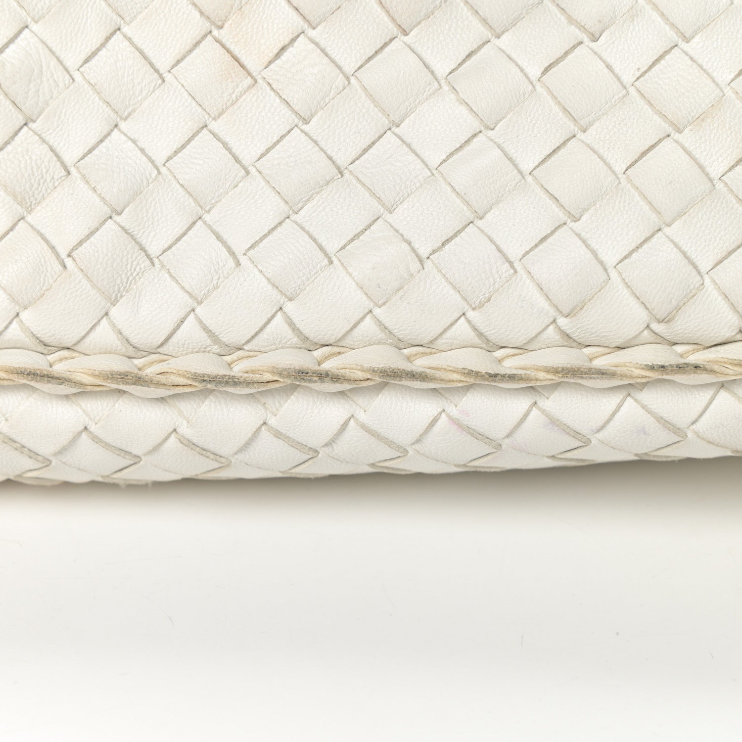 Bottega Veneta Nappa Intrecciato Maxi Veneta Hobo White 13 of 16