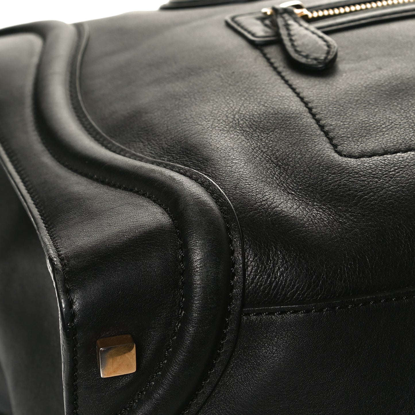 Smooth Calfskin Medium Phantom Luggage Black