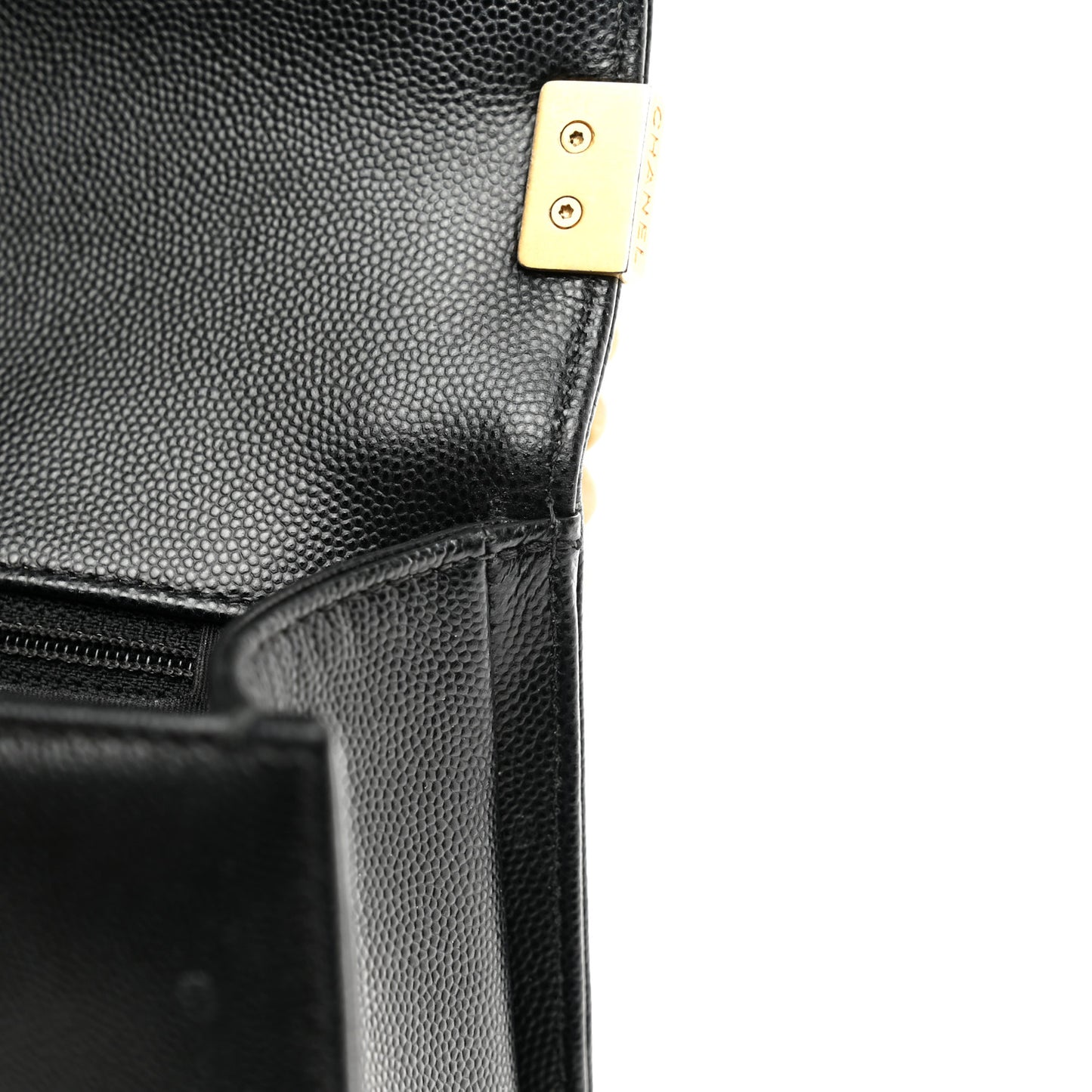 Caviar Quilted New Medium Boy Flap Black