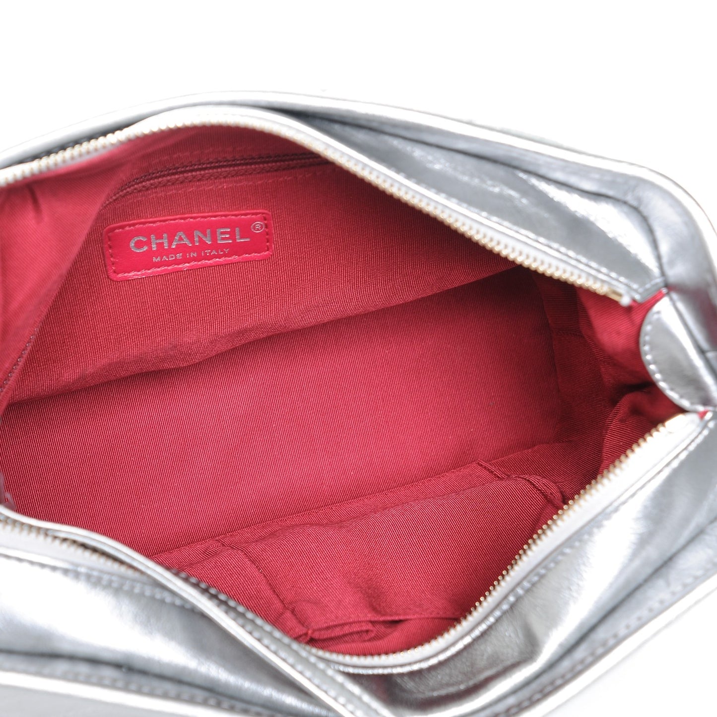 Metallic Aged Calfskin Quilted Medium Gabrielle Silver