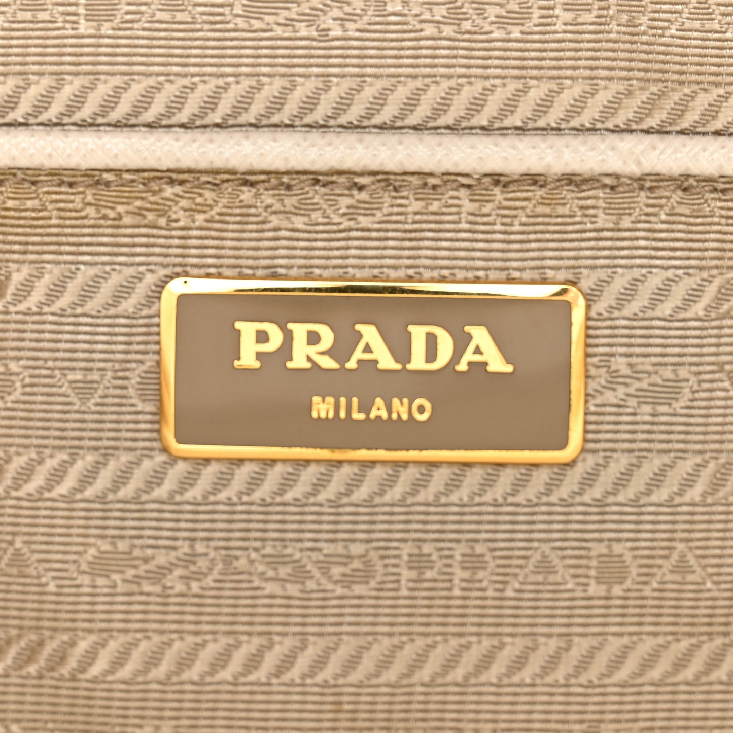 Saffiano Lux Large Galleria Double Zip Talco