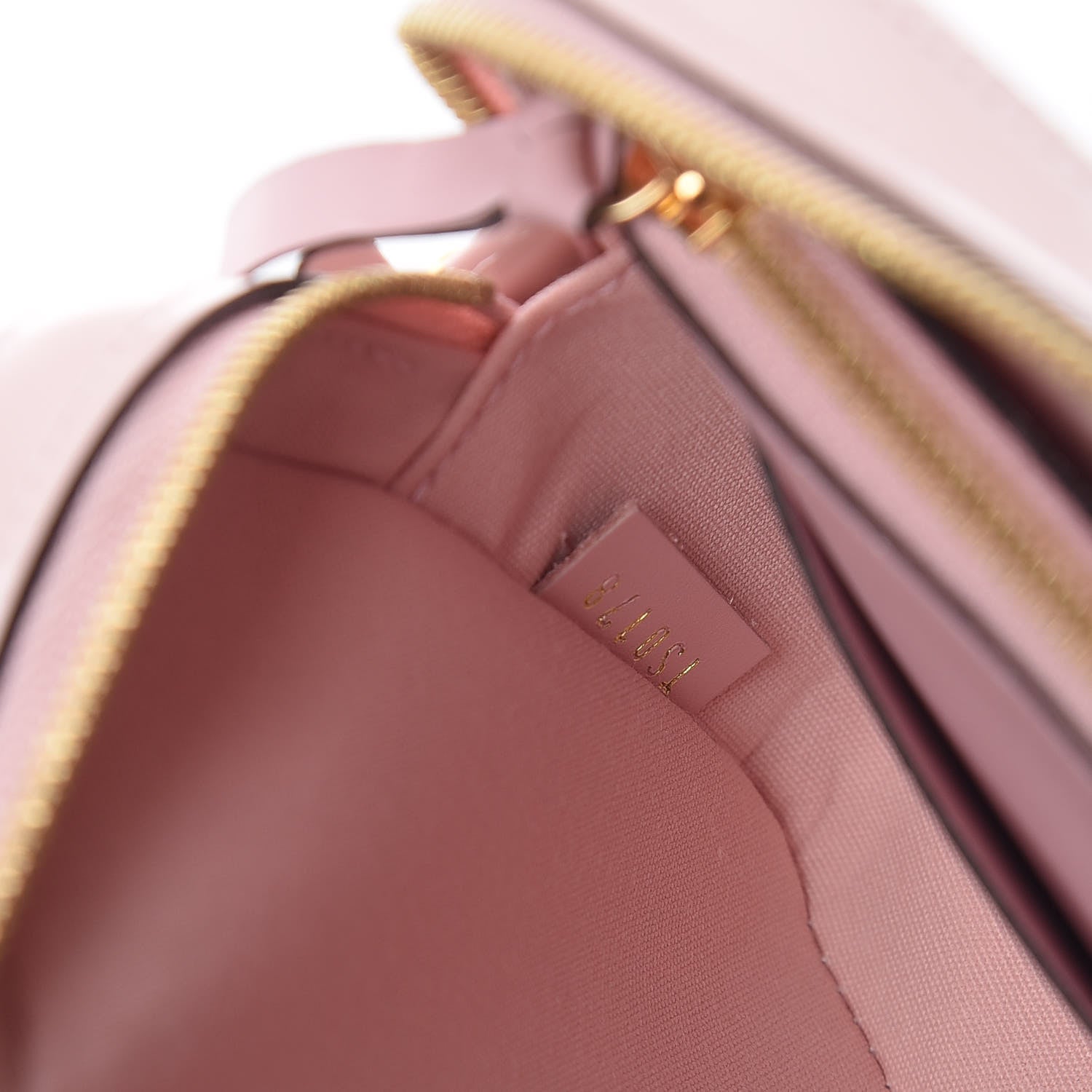 Louis Vuitton Vernis Camera Pouch Rose Ballerine 11 of 11