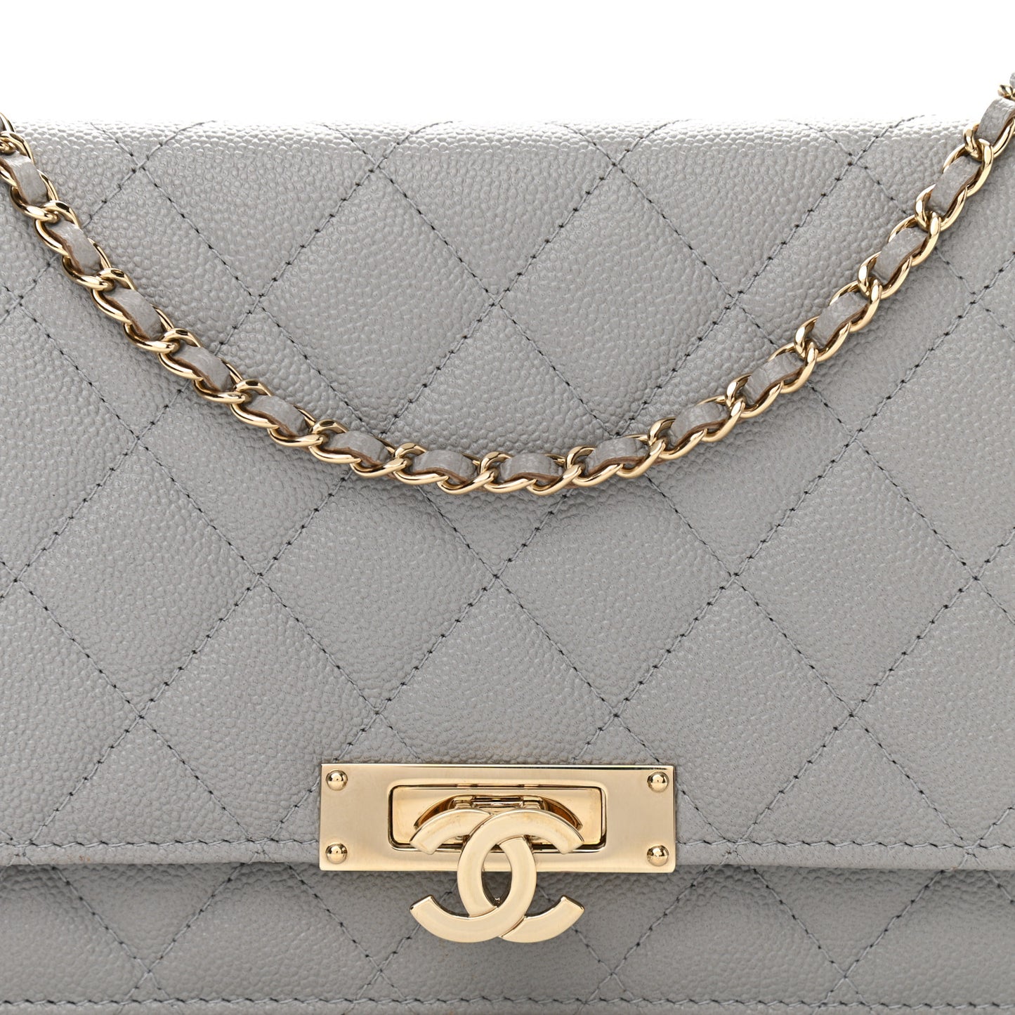 Caviar Quilted Golden Class Wallet On Chain WOC Gray