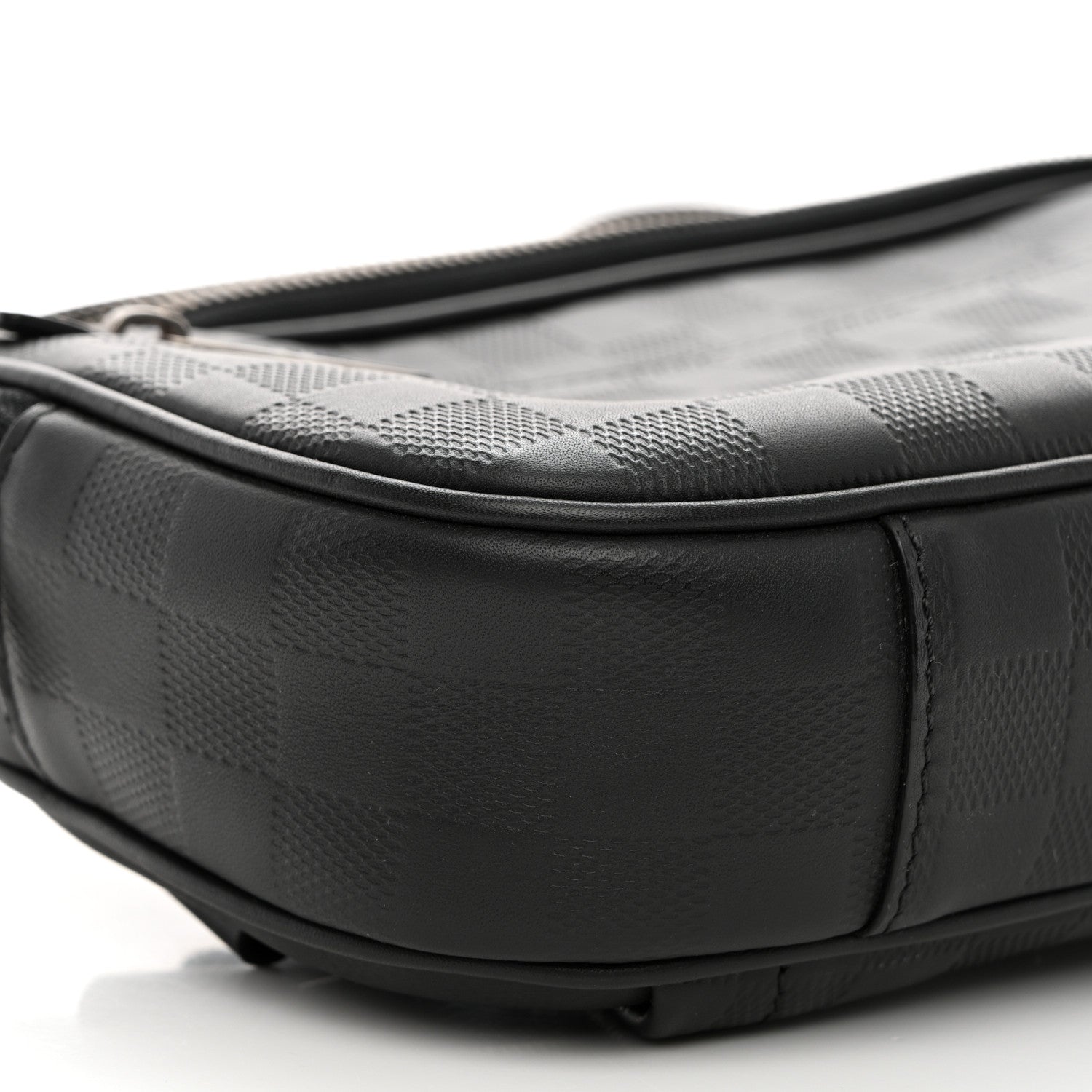 Louis Vuitton Damier Infini Ambler Onyx 9 of 10