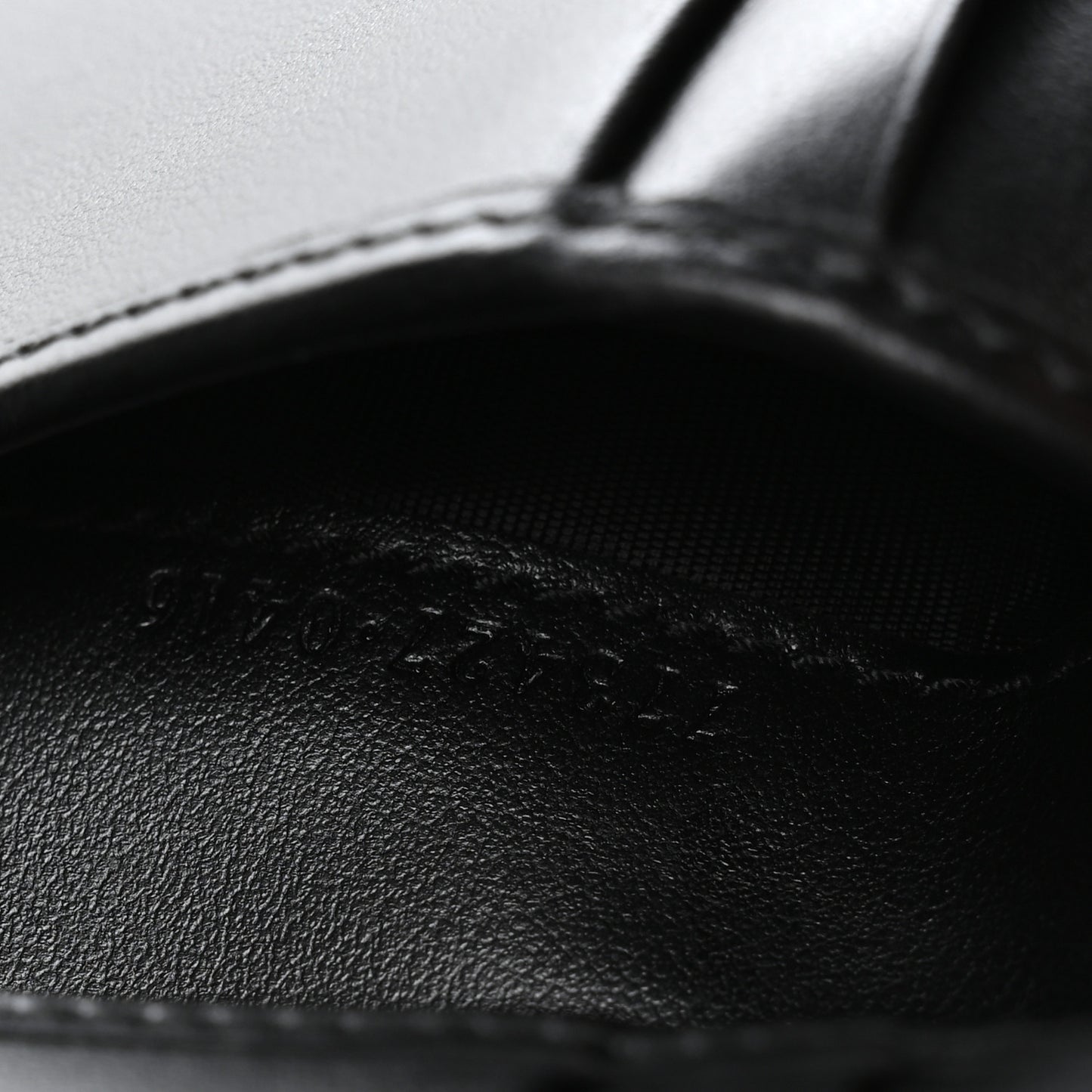 Calfskin Matelasse GG Marmont Card Case Wallet Black