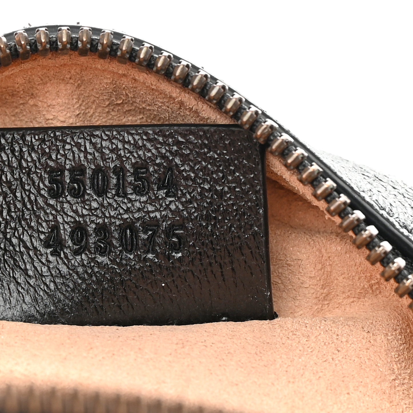 Azalea Calfskin Matelasse Heart Mini GG Marmont Round Shoulder Bag Black
